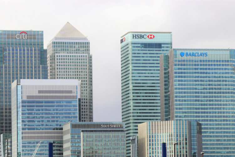 banks for construction subcontactors