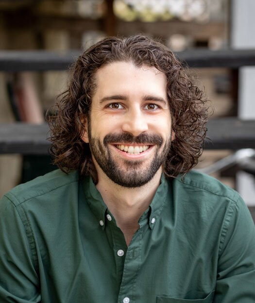 Zach Lilly Headshot