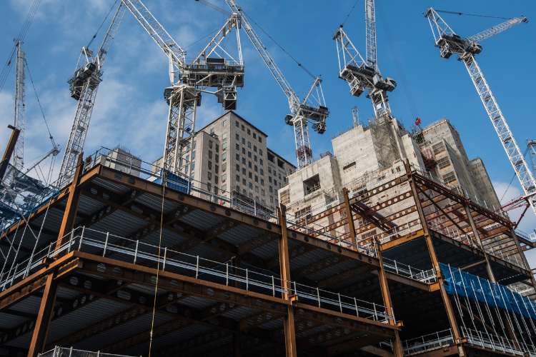 General contractor early pay for commercial construction project