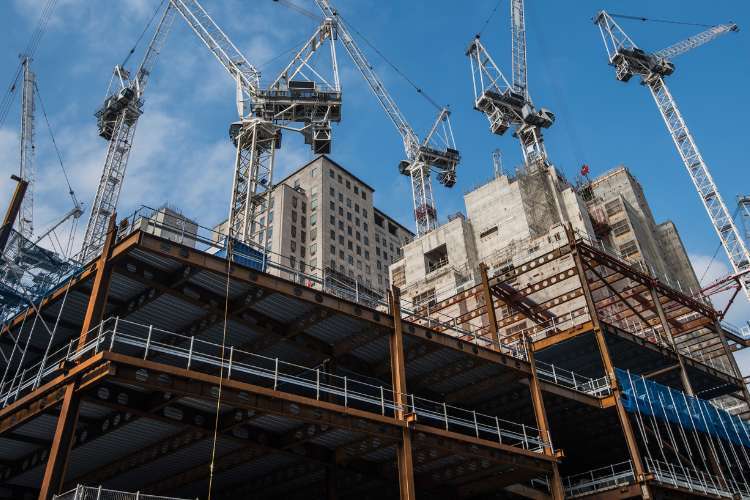 General contractor early pay for commercial construction project